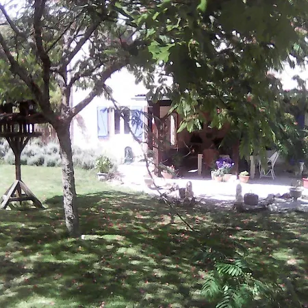 Les Chenes Le-Vieux-Cerier
