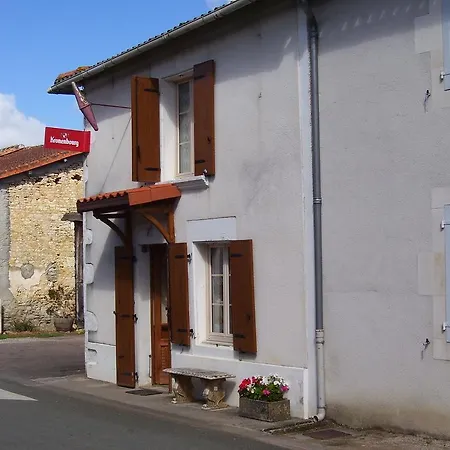 Couette-café Les Chenes *